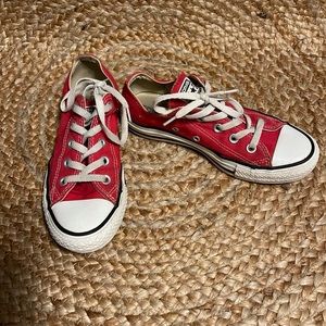 Red converse